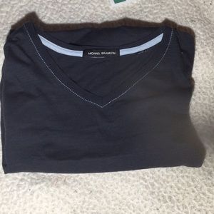 Men’s pullover shirt